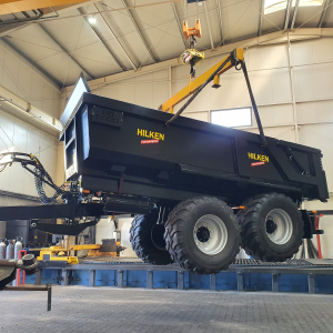 Przygotowanie przyczepy BM 5000 do załadunku